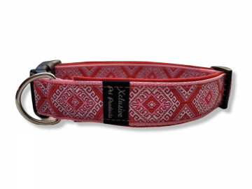 Roze band rode voering